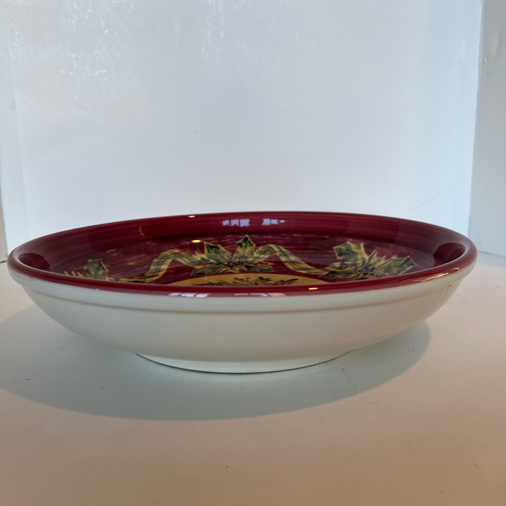Italian Ceramic Pasta Bowl with a Holiday Motif - Picture 6 of 10